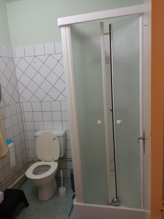 Appartement Centre Petite Ville Poitou Gencay Luaran gambar